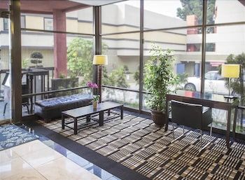 Baymont by Wyndham Monterey Park 2