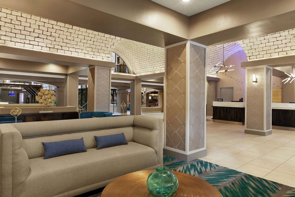 Embassy Suites by Hilton Arcadia Pasadena Area 3