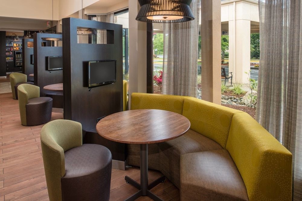 Courtyard by Marriott Seattle Southcenter 2 Courtyard by Marriott Seattle Southcenter 2