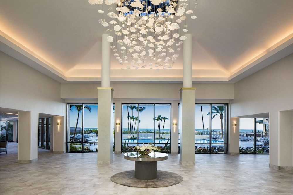 Hilton Marco Island Beach Resort and Spa 3 estrellas en Marco Island