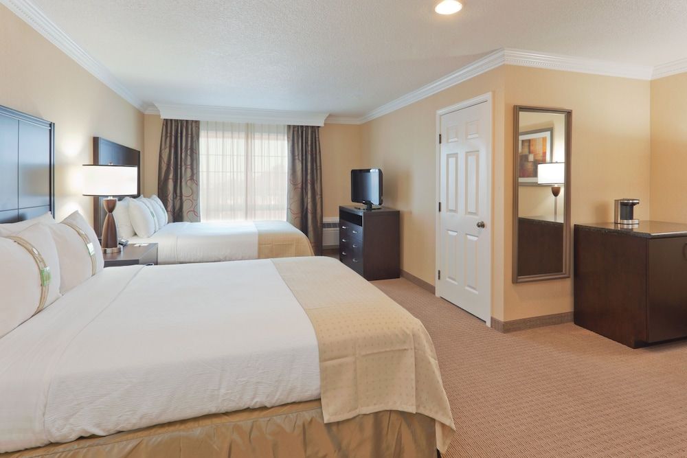 Holiday Inn San Mateo (Airport Area) 3