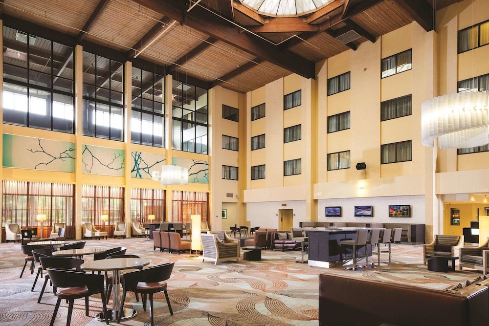 DoubleTree by Hilton Columbia 2