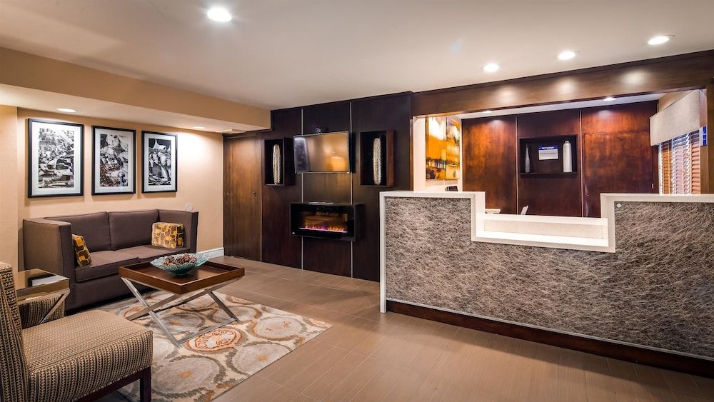 Best Western Carmel's Town House Lodge 3