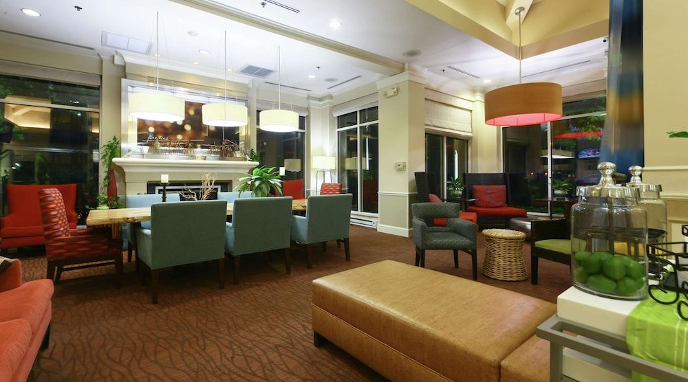 Hilton Garden Inn Secaucus/Meadowlands 2