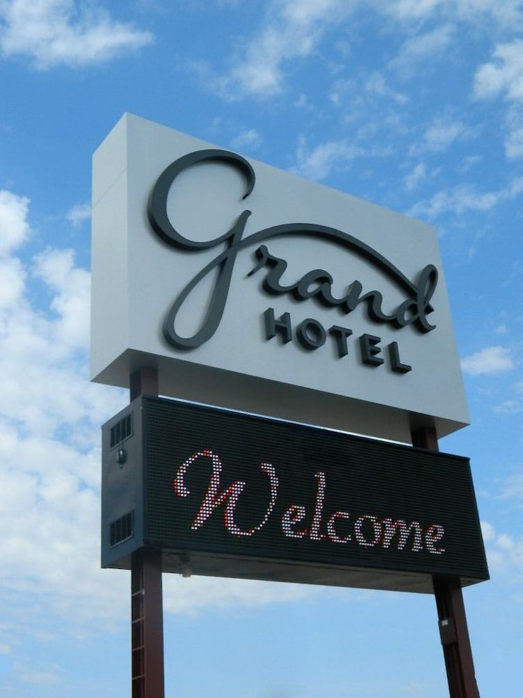 Grand Hotel 1
