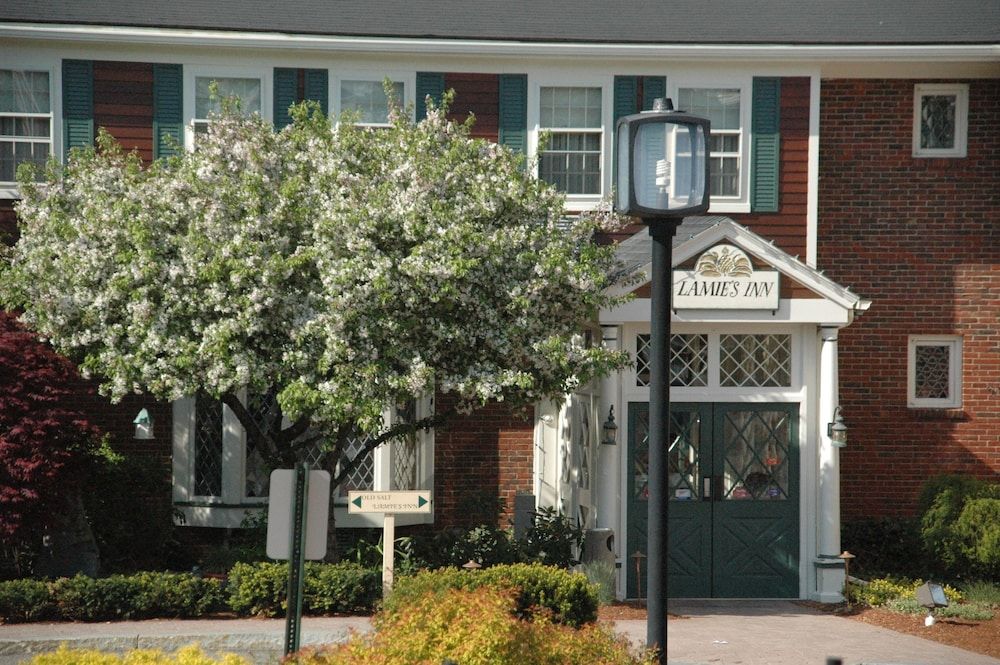 Lamie's Inn and The Old Salt Restaurant 3 étoiles à Hampton