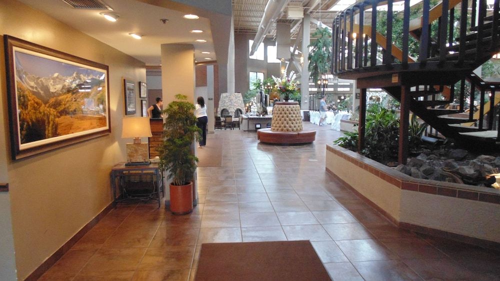 The Academy Hotel Colorado Springs 3