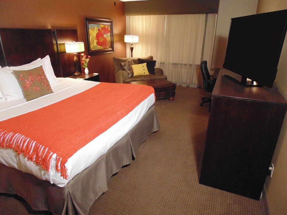 The Academy Hotel Colorado Springs 1