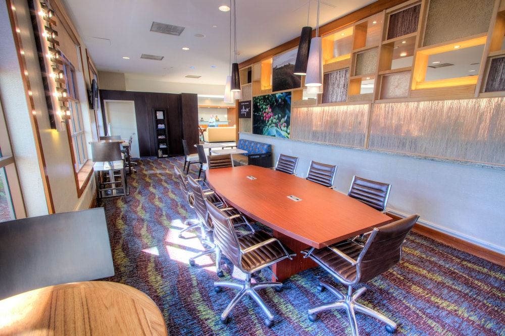 Holiday Inn Tampa Westshore - Airport Area 3 Holiday Inn Tampa Westshore - Airport Area 3