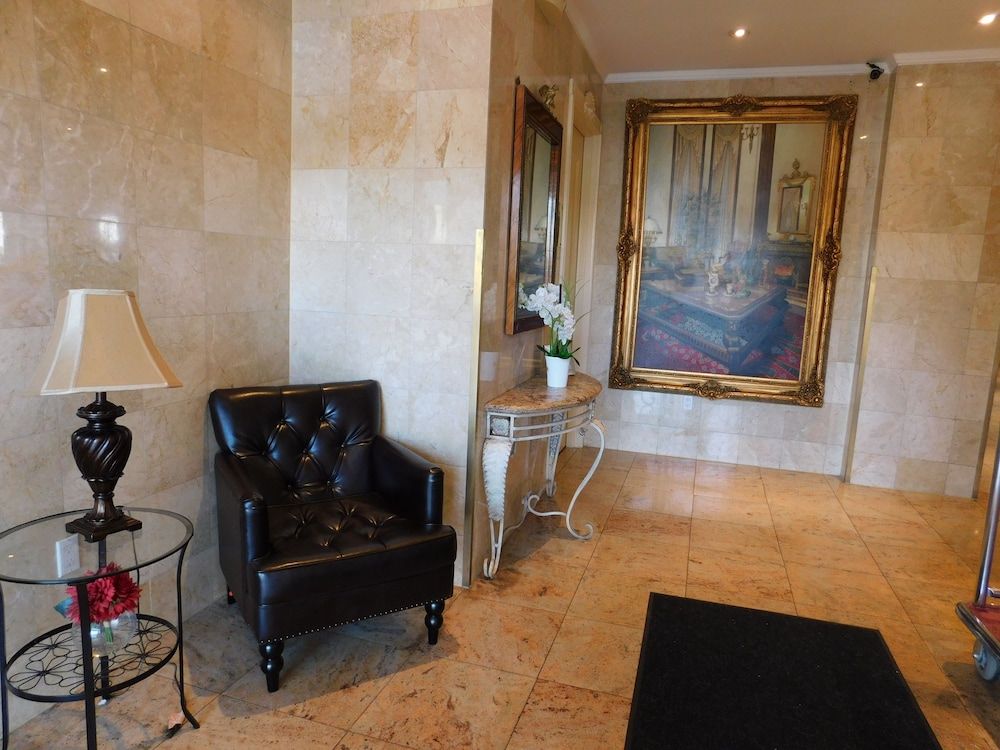 Meadowlands View Hotel 3