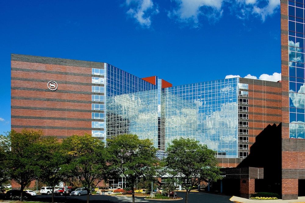 Sheraton Indianapolis Hotel at Keystone Crossing 1
