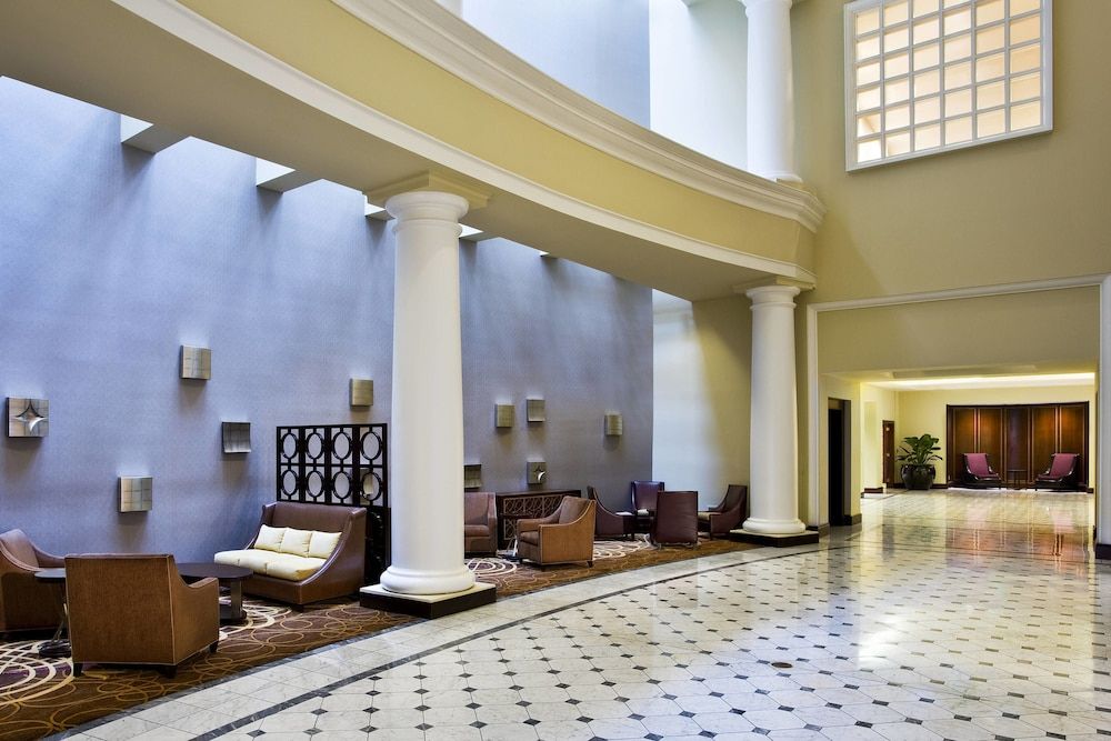 Sheraton Indianapolis Hotel at Keystone Crossing 2