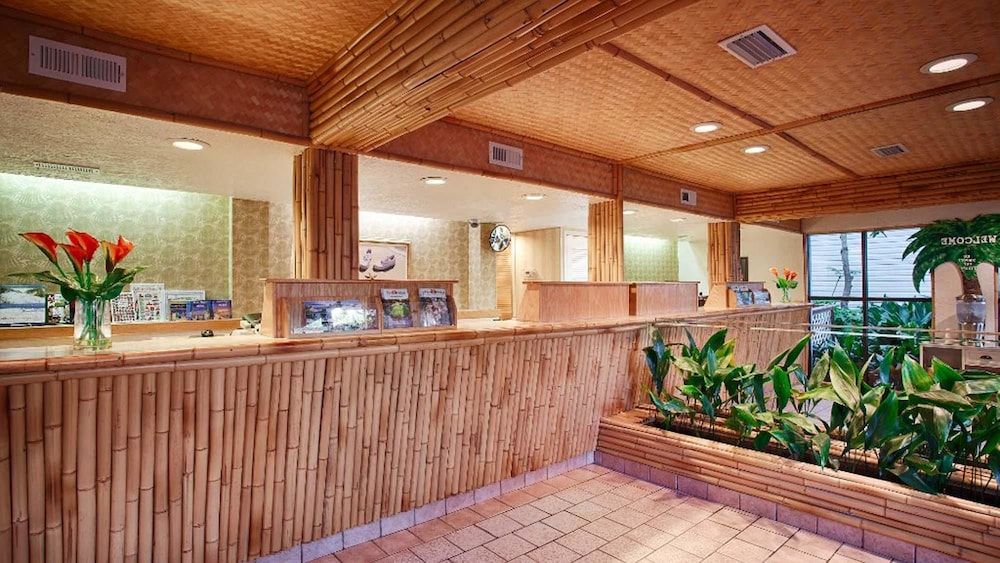 The Winds Resort Beach Club 3