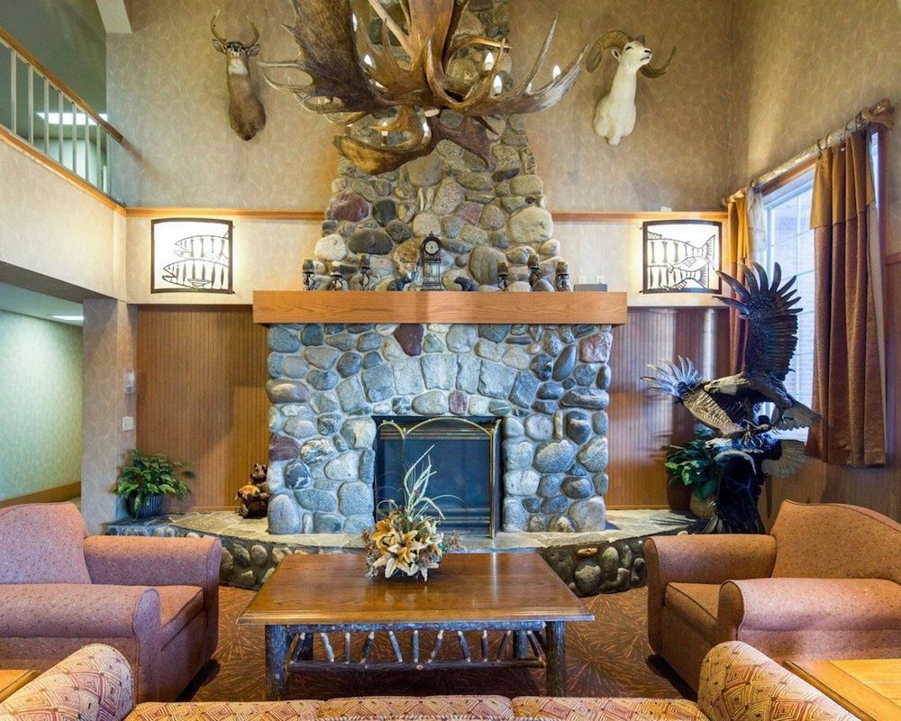 Comfort Inn Downtown - Ship Creek 2