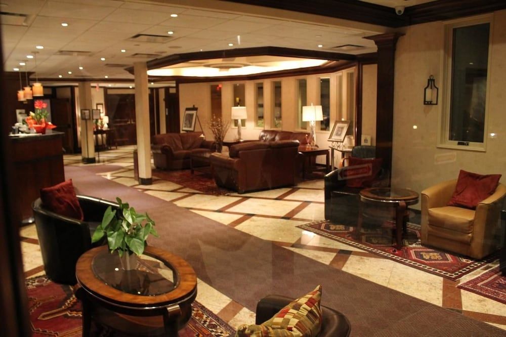 The Norwalk Inn & Conference Center 2