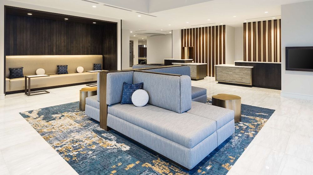 DoubleTree by Hilton San Diego-Del Mar 3