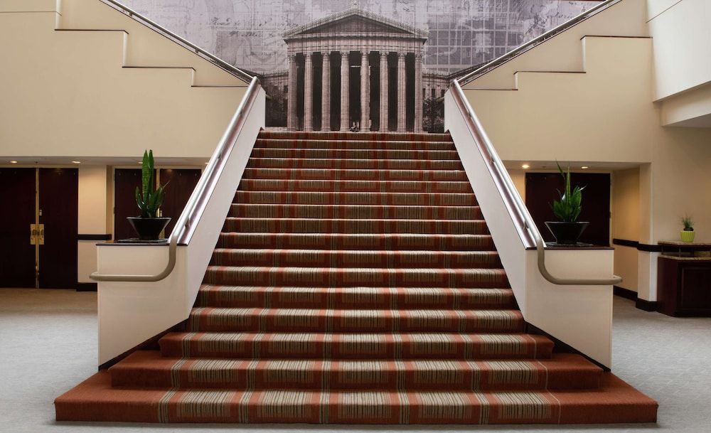 DoubleTree Suites by Hilton Philadelphia West 2