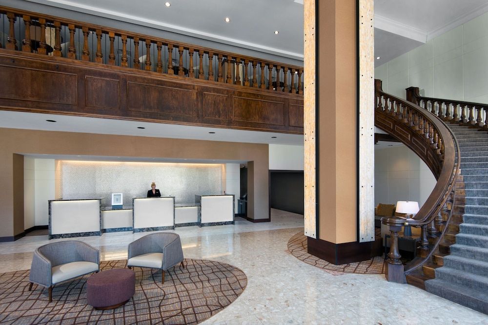 The Lincoln Marriott Cornhusker Hotel 2