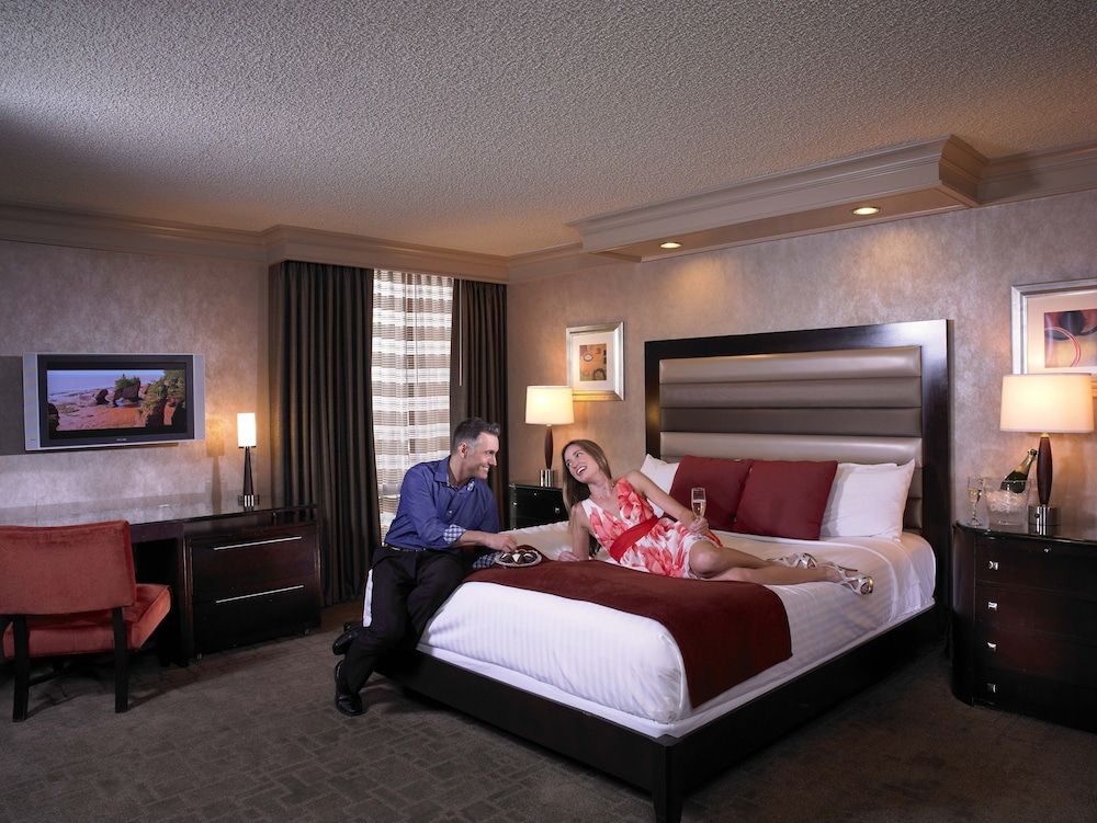 Treasure Island - TI Las Vegas Hotel & Casino 3