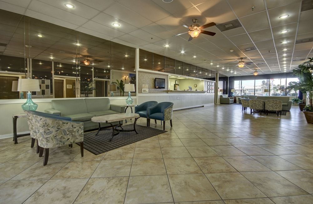 Carousel Resort Hotel & Condominiums 2