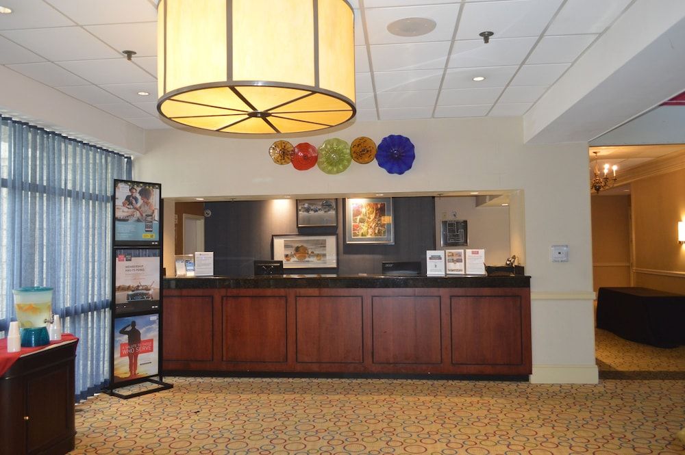 Red Lion Hotel North Baltimore 3