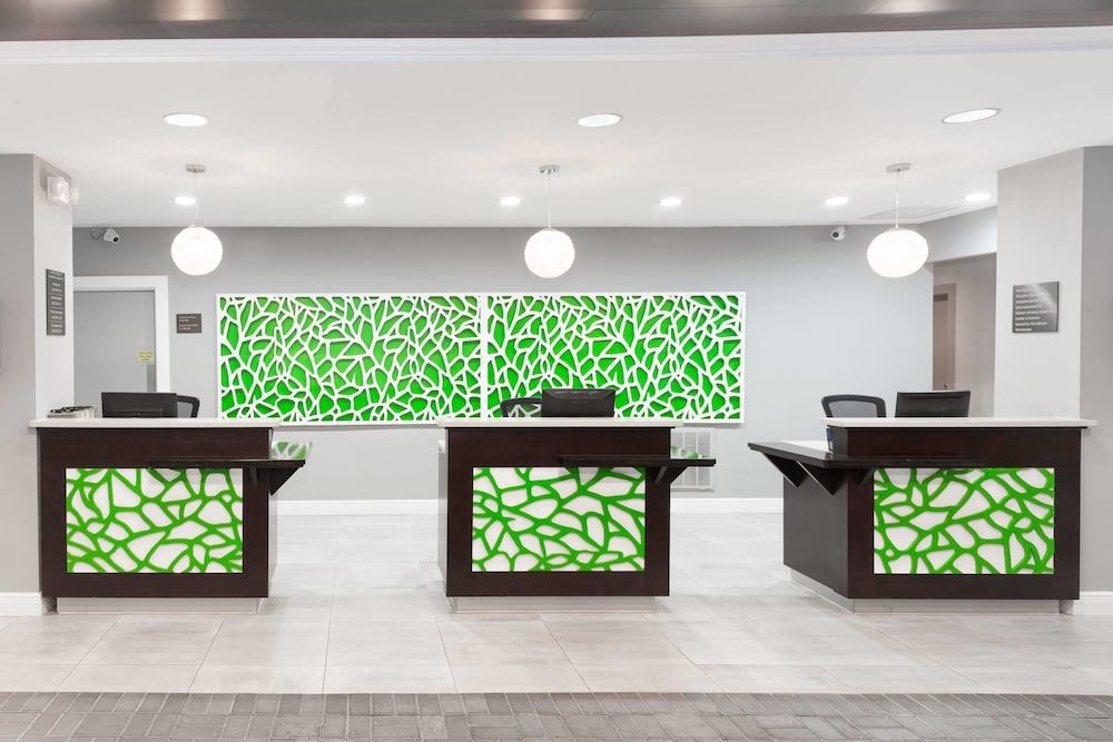 Wyndham Garden Gainesville 2