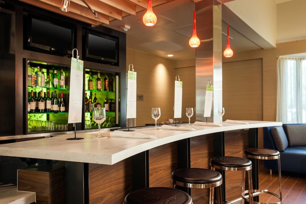 Courtyard by Marriott Huntington Beach Fountain Valley 3