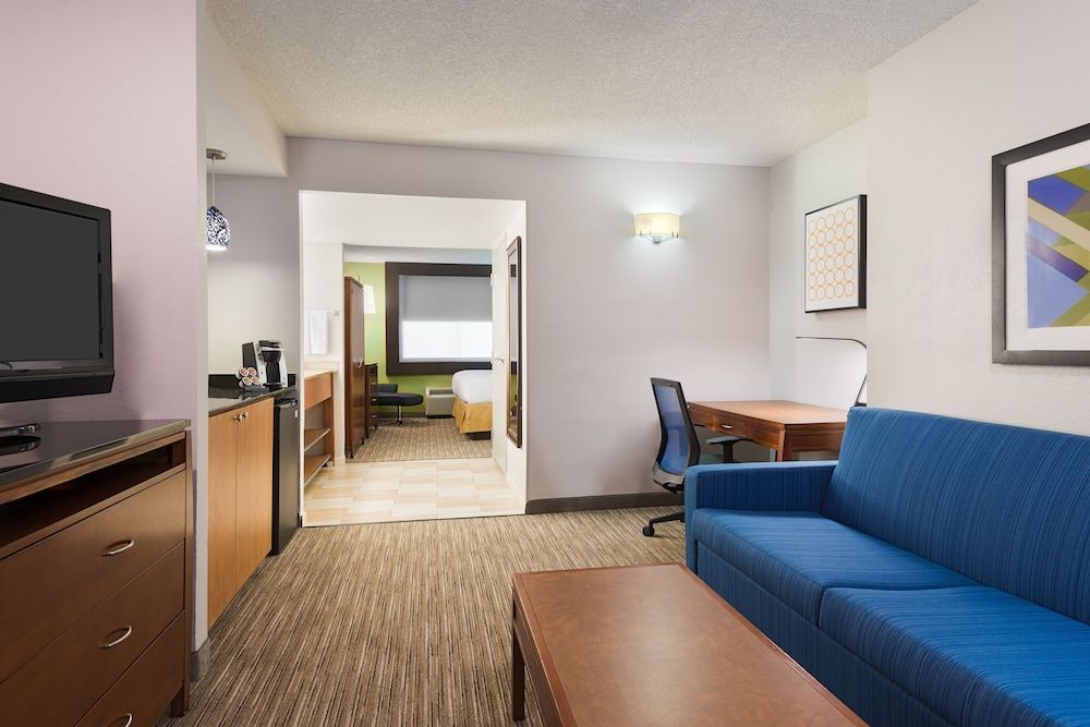 Holiday Inn Express Miami Airport Doral Area 2 Holiday Inn Express Miami Airport Doral Area 2