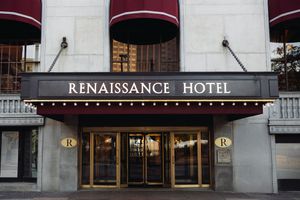 Renaissance Cleveland Hotel