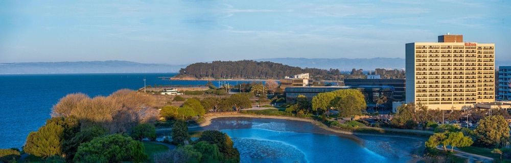 Hilton San Francisco Airport Bayfront 4 estrelas em Burlingame