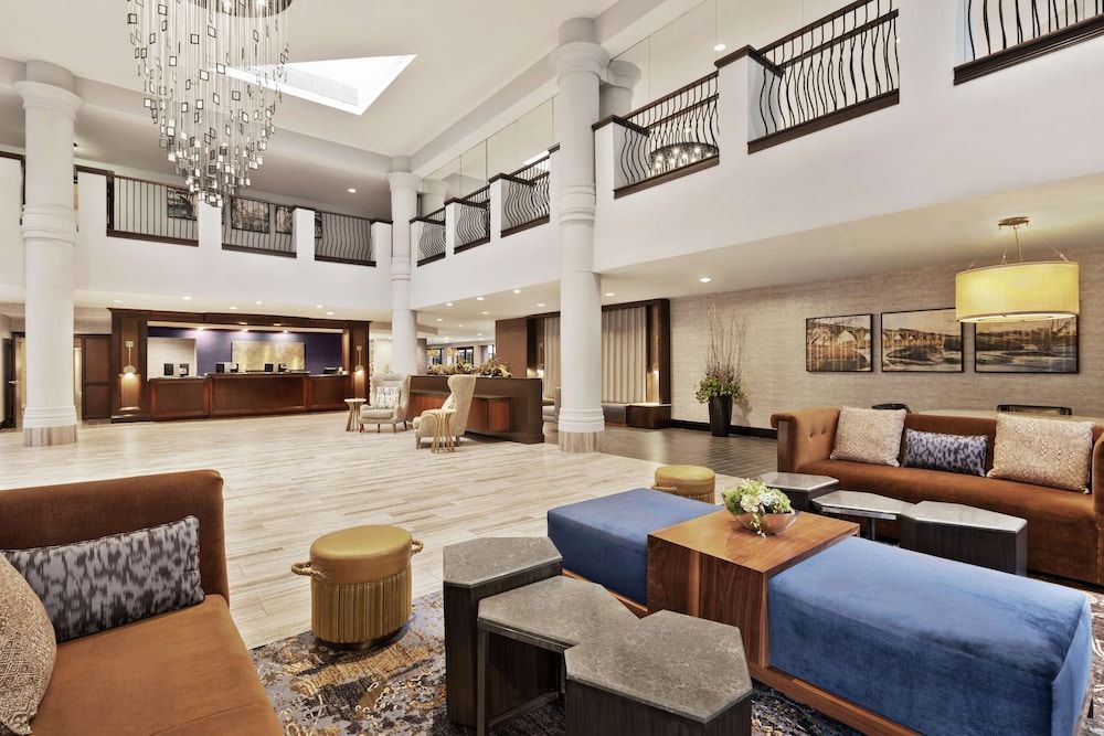 Doubletree by Hilton McLean Tysons 2