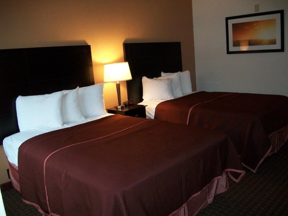 Americas Best Value Inn Romulus Detroit Airport 3