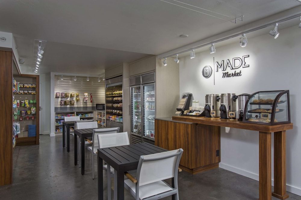 Grand Naniloa Hotel Hilo - a Doubletree by Hilton 3