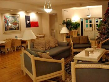 America's Inn Sugarland/Stafford 3