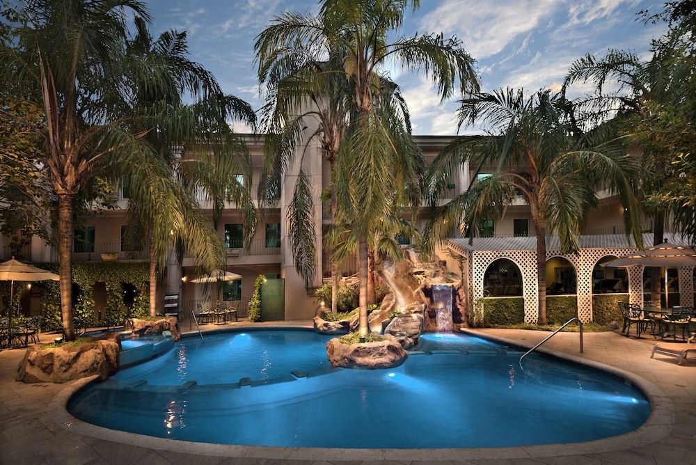 Safi Royal Luxury Centro 5 estrellas en Monterrey