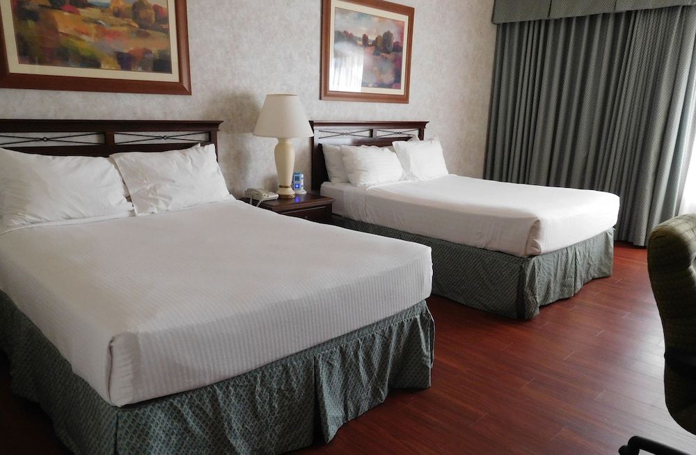 University Square Hotel 3