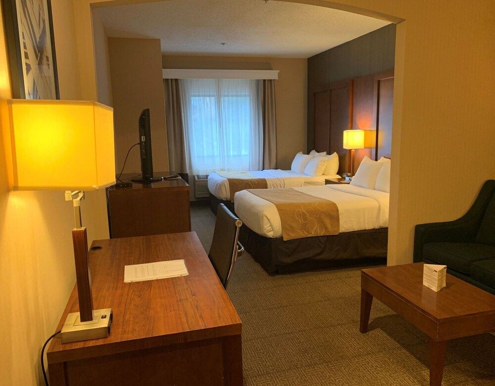 Townhouse Buffalo International Airport 3 estrelas em Cheektowaga