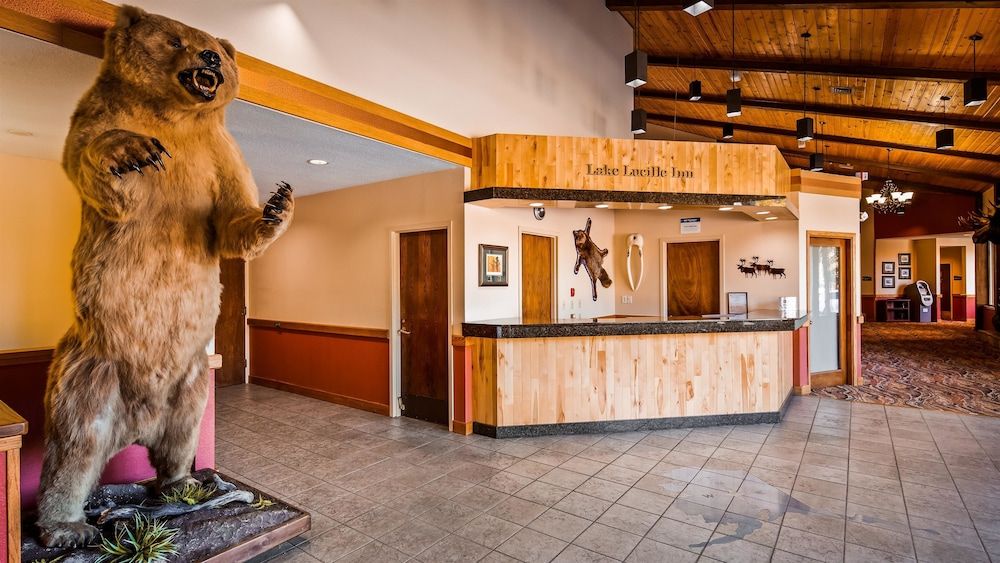 Best Western Lake Lucille Inn 3