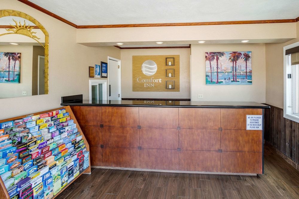 Comfort Inn San Diego Airport At The Harbor 2