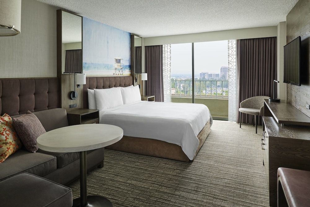 Warner Center Marriott Woodland Hills 3