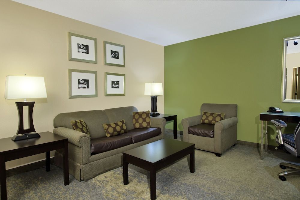 Holiday Inn Metairie New Orleans Airport 3 estrelas em Metairie