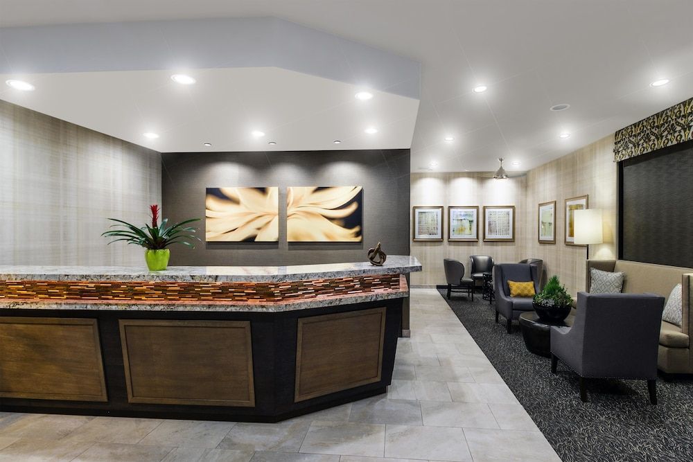 Best Western Plus Carriage Inn 2