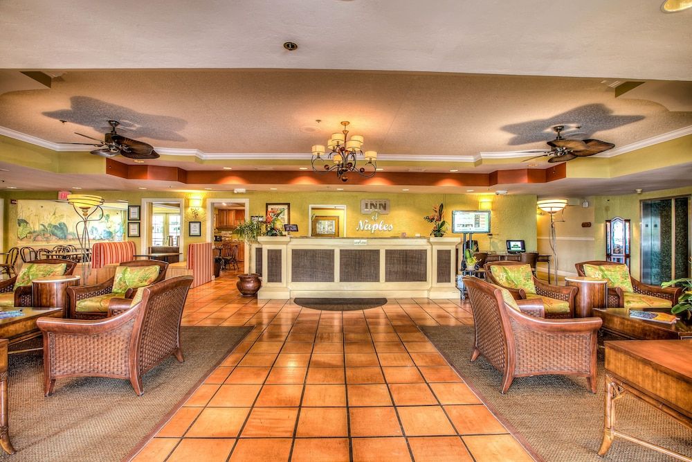 Inn of Naples, Tapestry Collection by Hilton 3