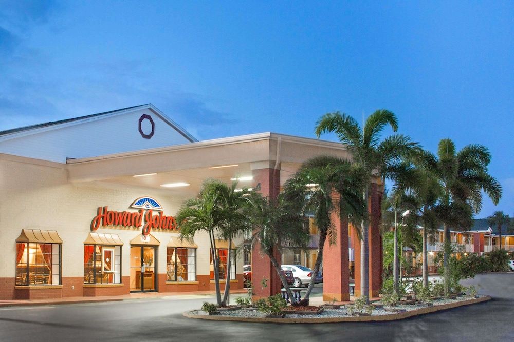 Howard Johnson by Wyndham Ft. Myers FL 3 estrelas em Fort Myers