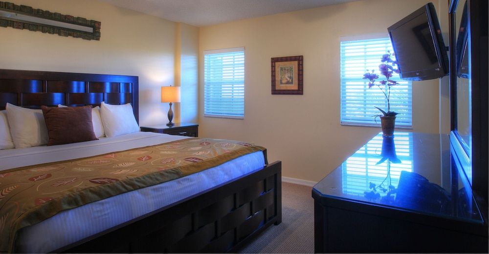 Ocean Pointe Suites at Key Largo 3