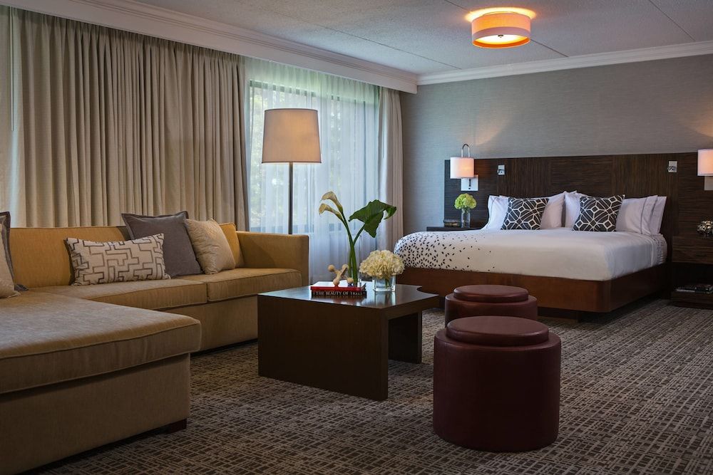 Renaissance Westchester Hotel 3