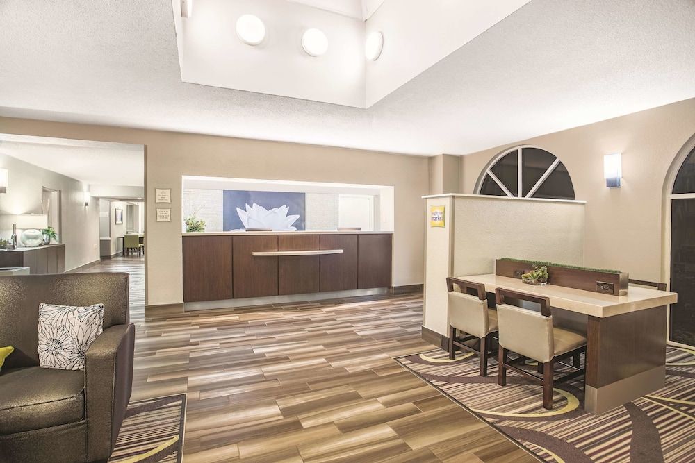 La Quinta by Wyndham Fort Lauderdale Tamarac 2