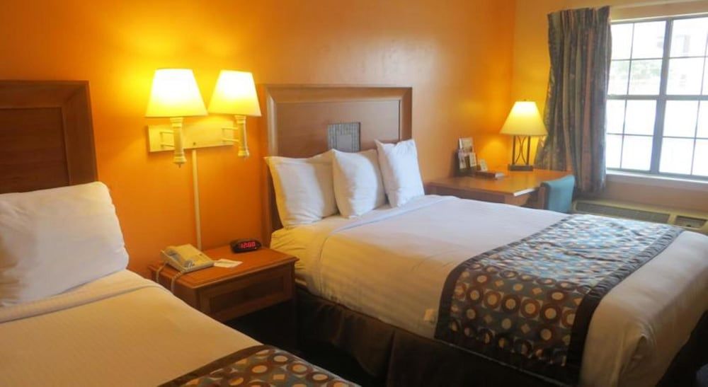 Americas Best Value Inn Austin University 2