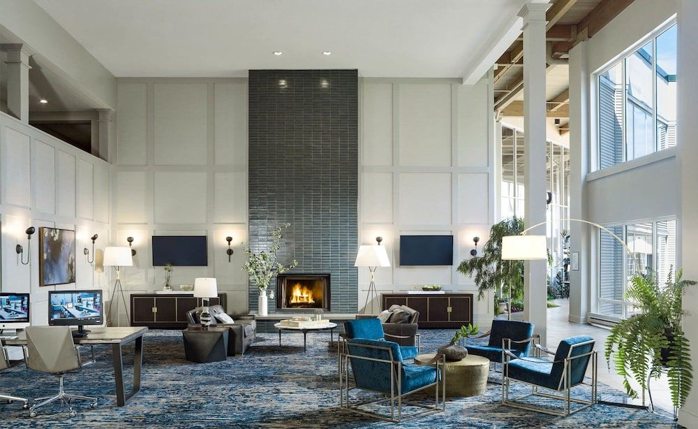 DoubleTree by Hilton Burlington Vermont 2