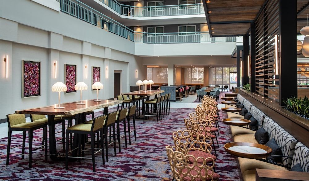 Embassy Suites Walnut Creek 3